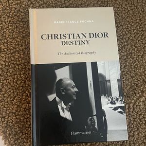 Christian Dior book
